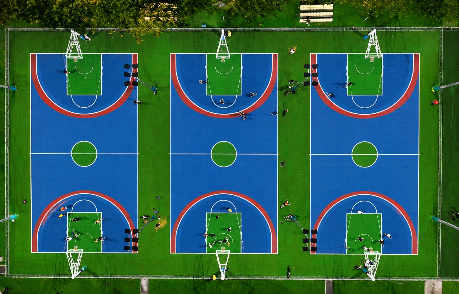 Multi-sport outdoor court